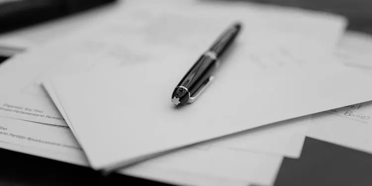 How to Write a Letter of Resignation: A Professional Guide