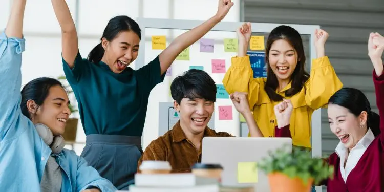 Why Strong Management Skills Are Key to Thriving Teams